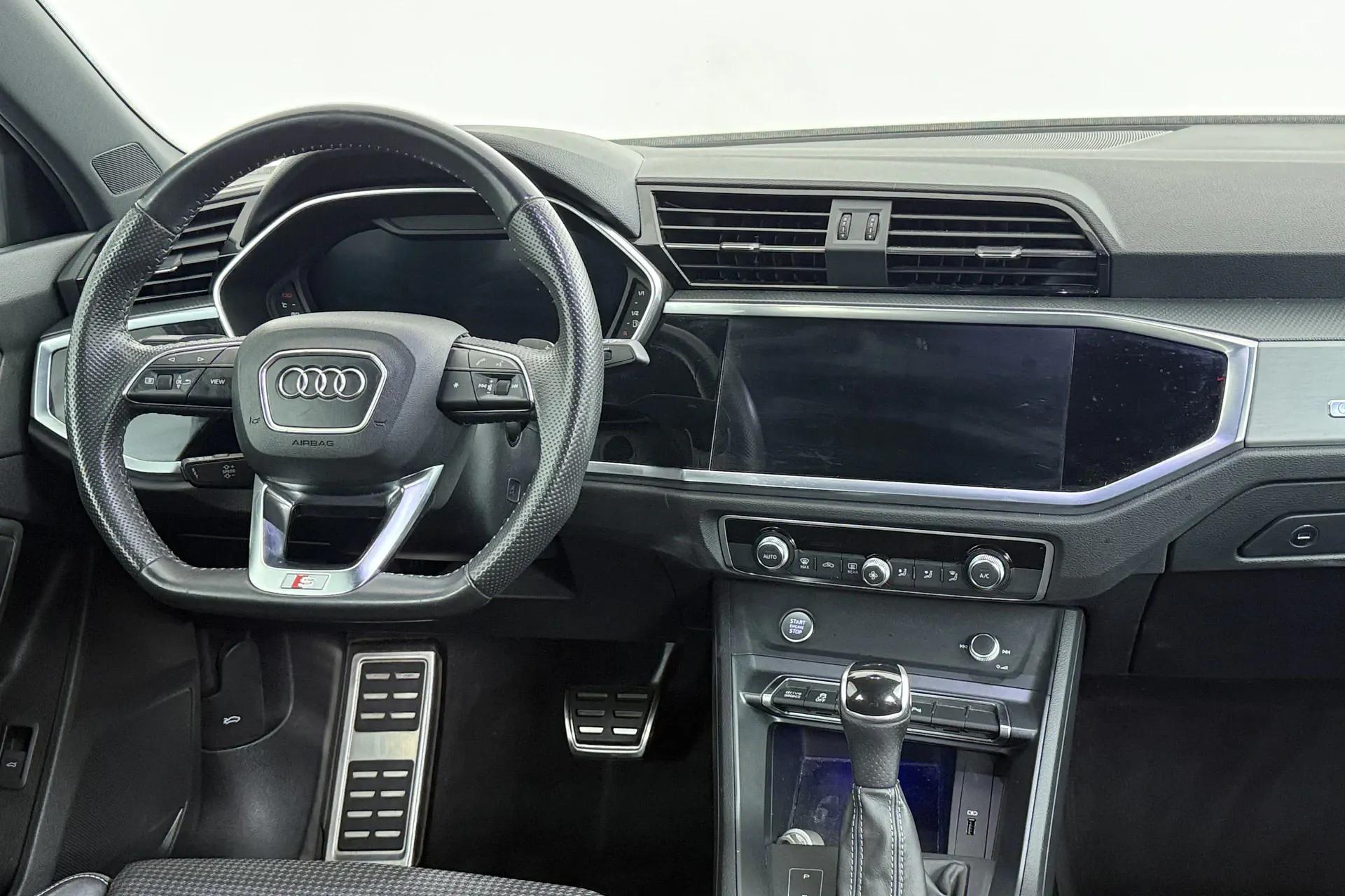 Audi Q3 Marseille vue 4 Audi Q3 en leasing sans apport à Marseille — vue 4